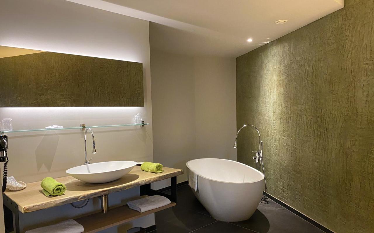 Hotel Wellness Eau De Roche Дюрби Екстериор снимка